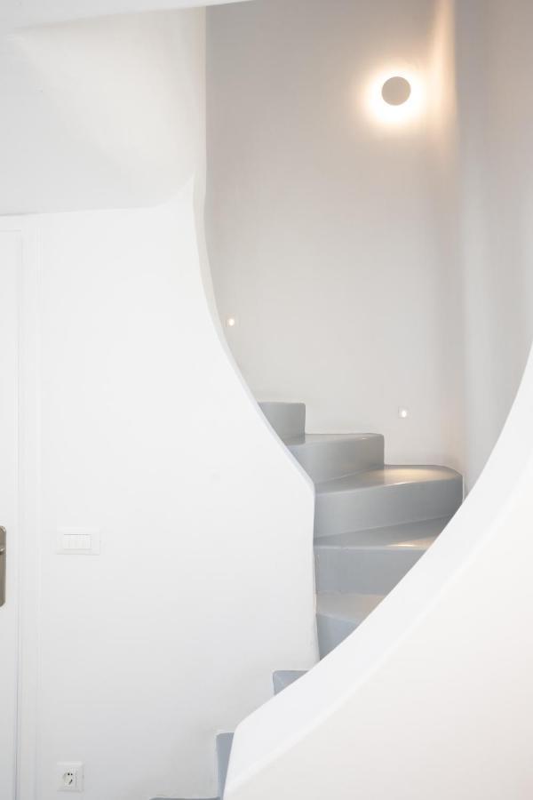 Blue, White And Grey Suites Ornós Eksteriør bilde